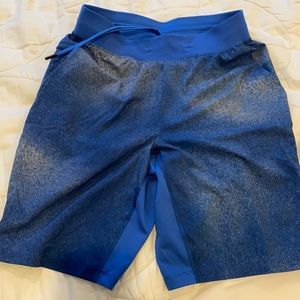 Blue/grey lululemon size small men’s shorts